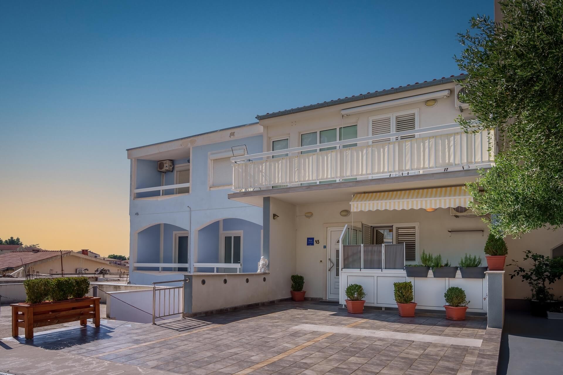 Apartments Ruža Baška Voda